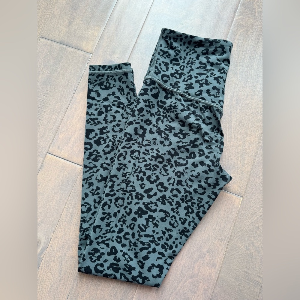 Athleta Elation Ultra High Rise Tights - Picture 7 of 12